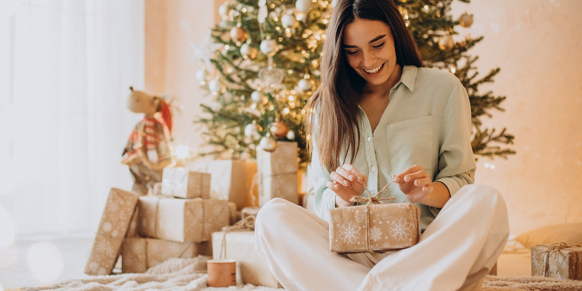 40+ Best Christmas Gift Ideas For 18 Year Girl (2023)
