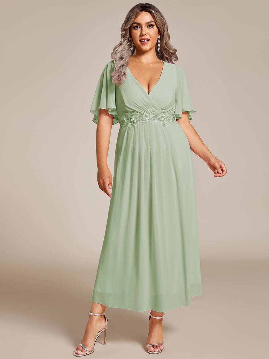 V-Neck Chiffon Wedding Guest Dress with Waist Applique #color_Mint Green