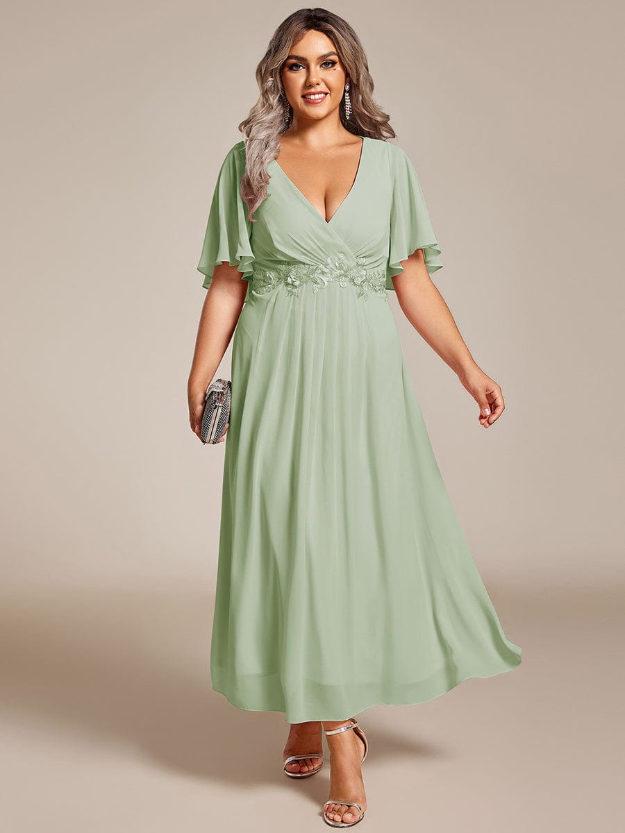 V-Neck Chiffon Wedding Guest Dress with Waist Applique #color_Mint Green