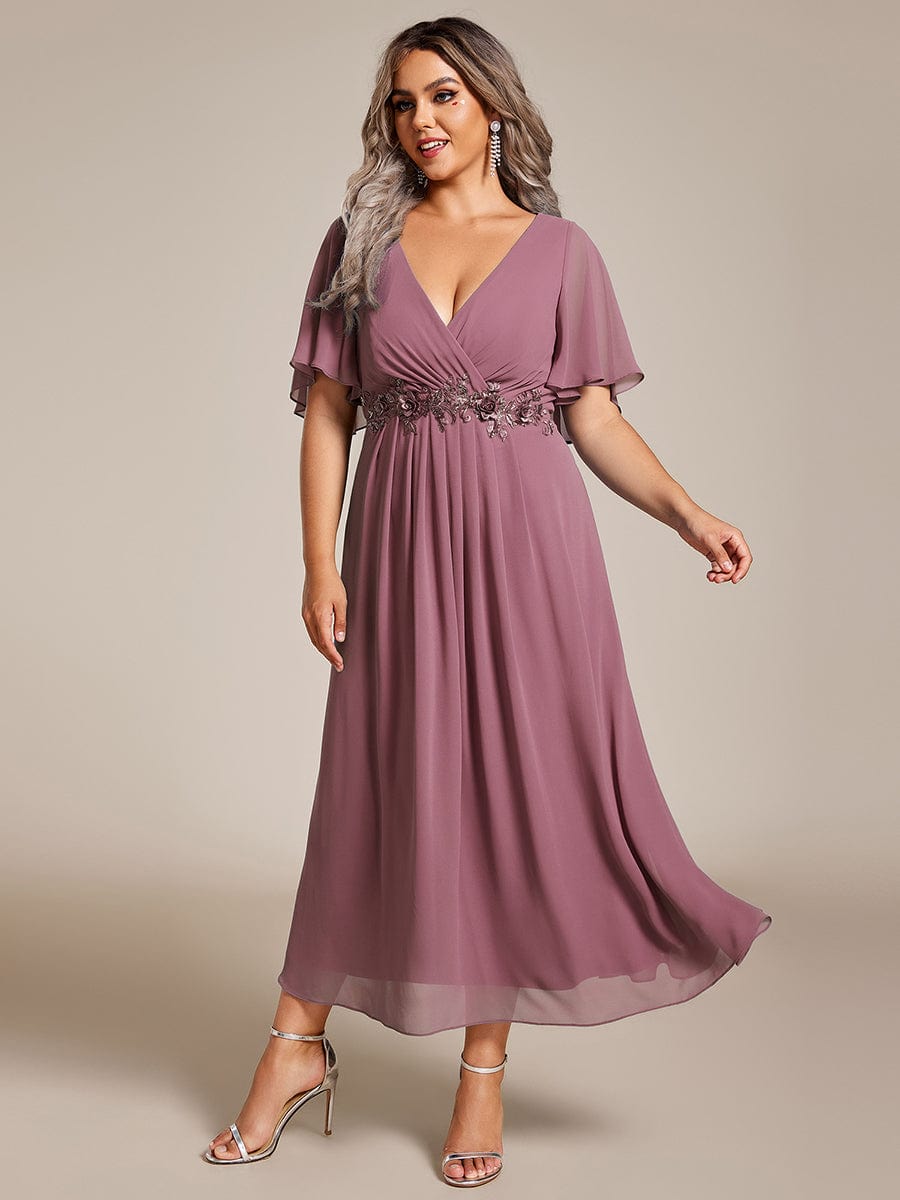 Plus Size V-Neck Chiffon Wedding Guest Dress with Waist Applique #color_Purple Orchid