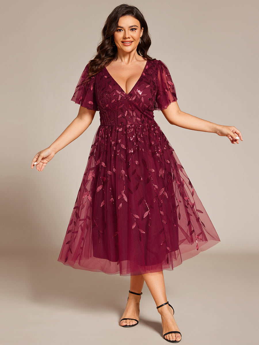 Plus SizeLeaf Sequin Short Sleeve Tulle Midi Wedding Guest Dress #color_Burgundy