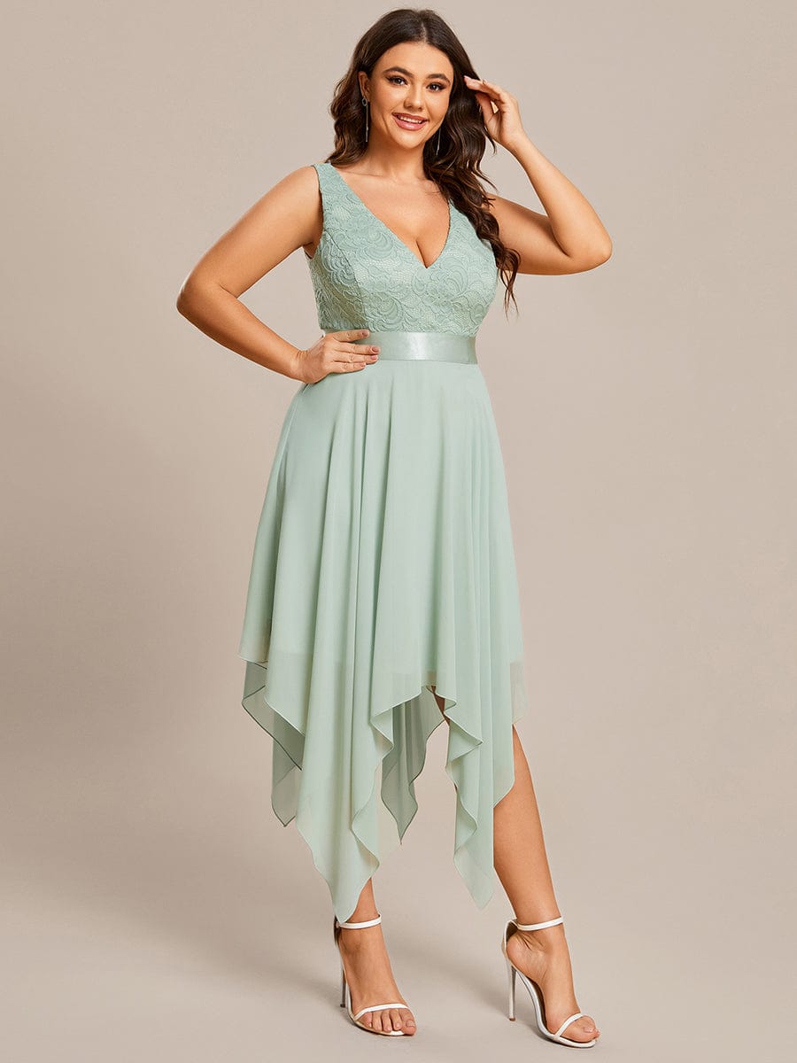 Stunning V Neck Lace Chiffon Bridesmaid Dress #color_Mint Green