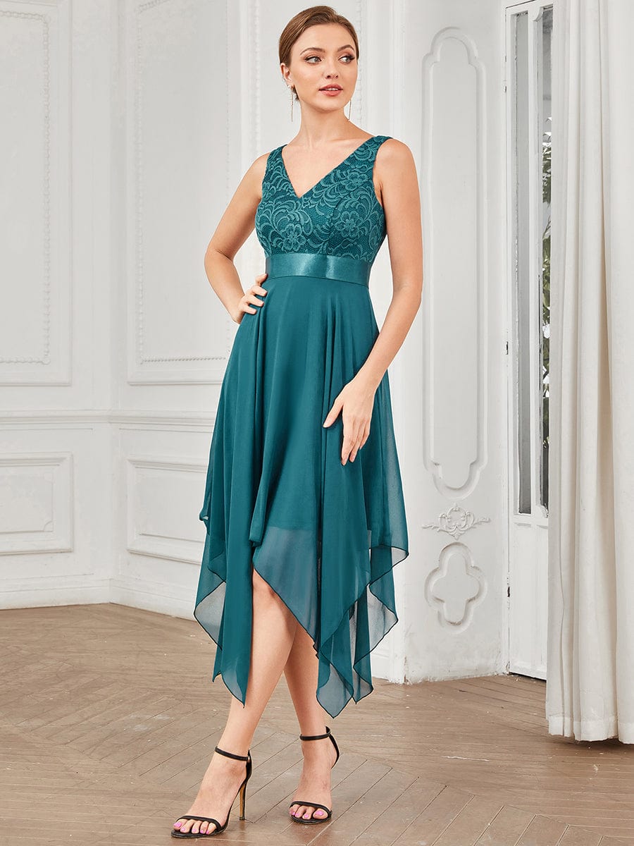 Stunning V Neck Lace Chiffon Bridesmaid Dress #color_Teal