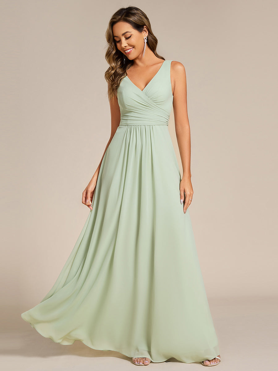 Sleeveless A-Line Chiffon Maxi Bridesmaid Dress #color_Mint Green