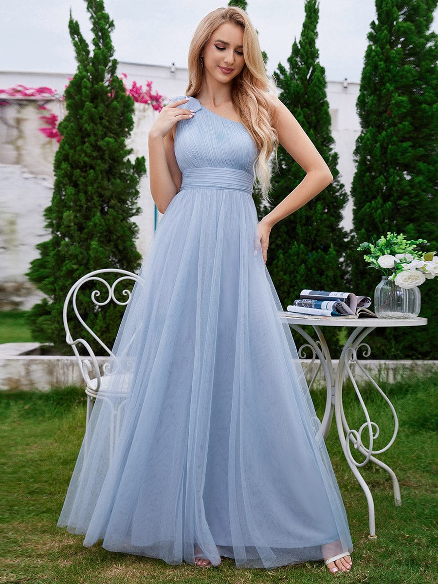 One Shoulder Streamer A-Line Tulle Maxi Bridesmaid Dress with Bowknot #color_Light Blue