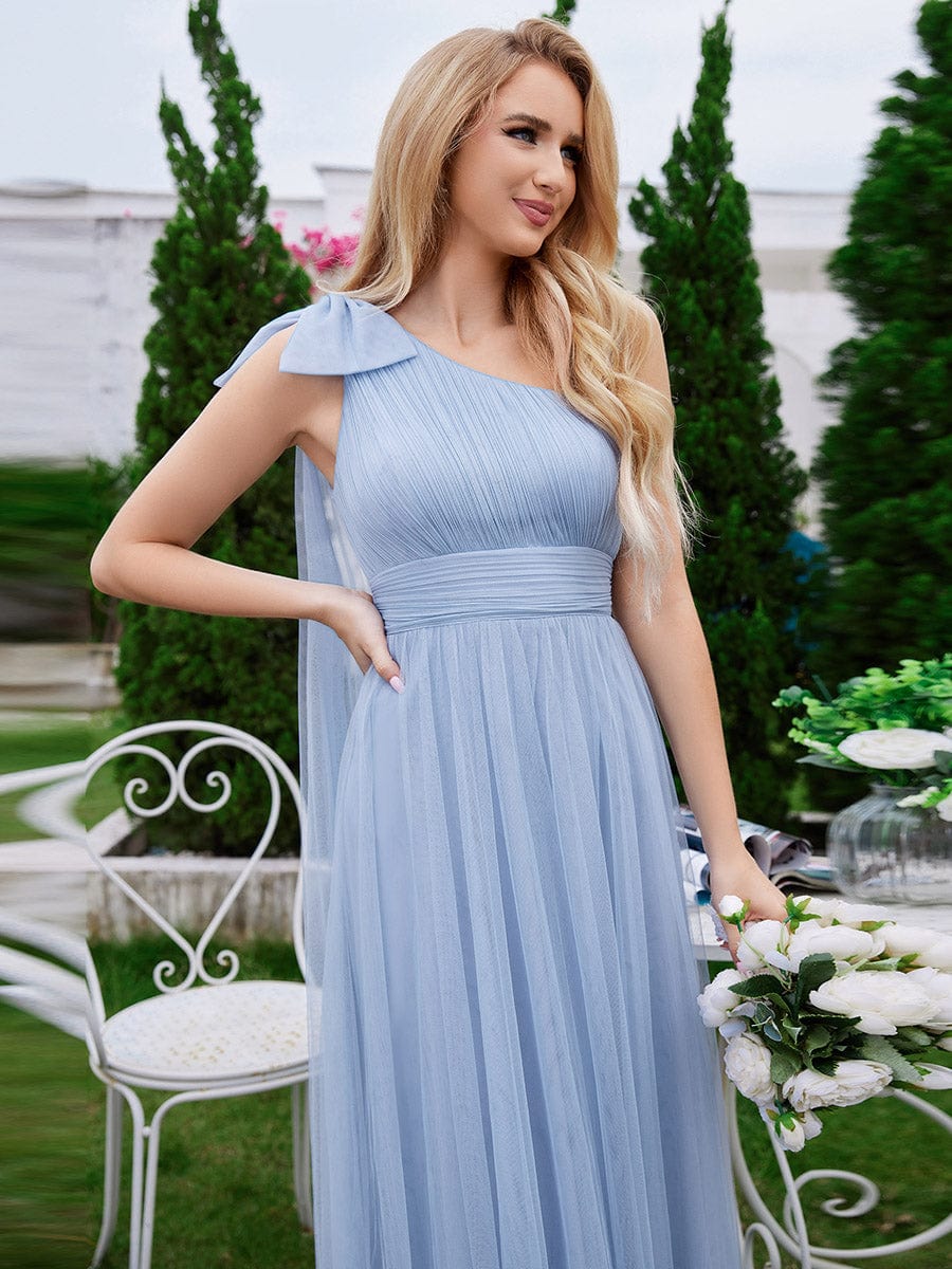 One Shoulder Streamer A-Line Tulle Maxi Bridesmaid Dress with Bowknot #color_Light Blue