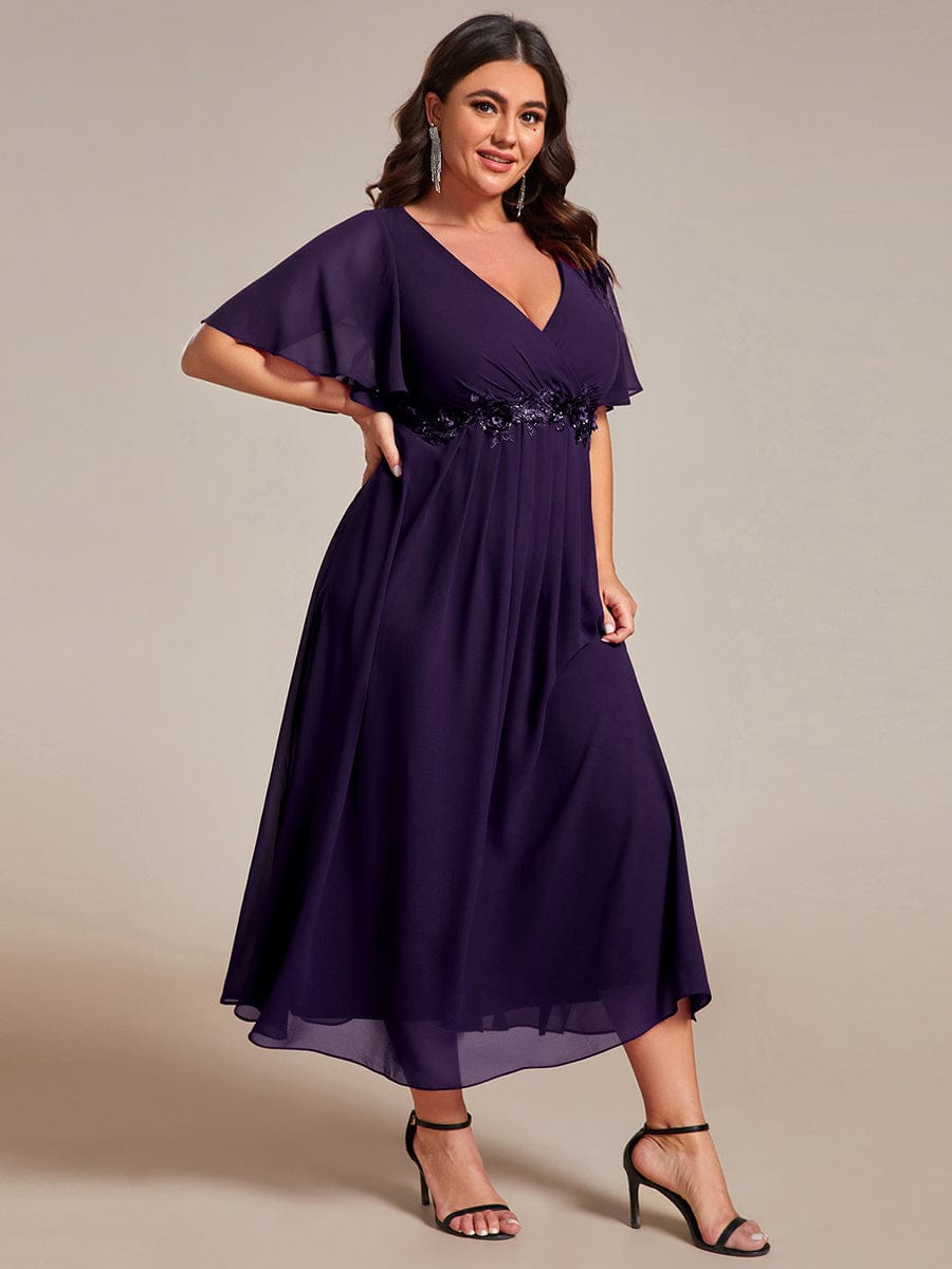 Plus Size V-Neck Chiffon Wedding Guest Dress with Waist Applique #color_Dark Purple