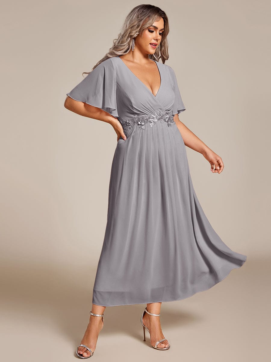 Plus Size V-Neck Chiffon Wedding Guest Dress with Waist Applique #color_Grey