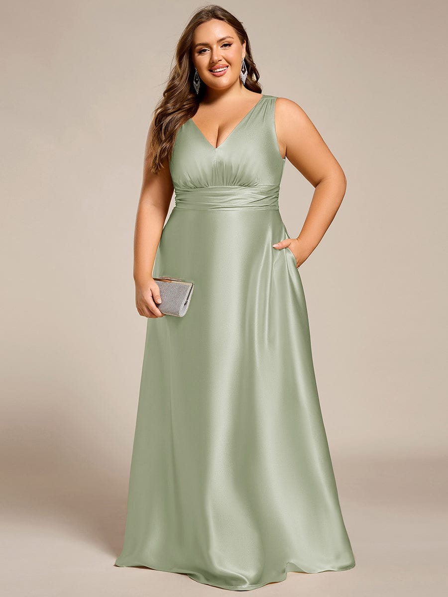 Sleeveless Empire Waist Satin Maxi Bridesmaid Dress With Pockets #color_Mint Green