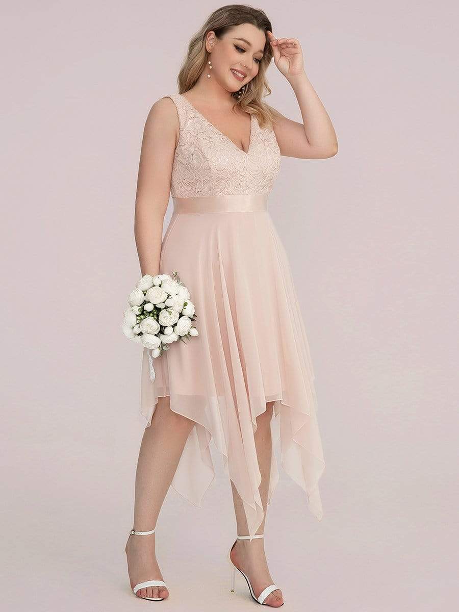 Plus Size Stunning V Neck Lace & Chiffon Prom Dress for Women #color_Blush