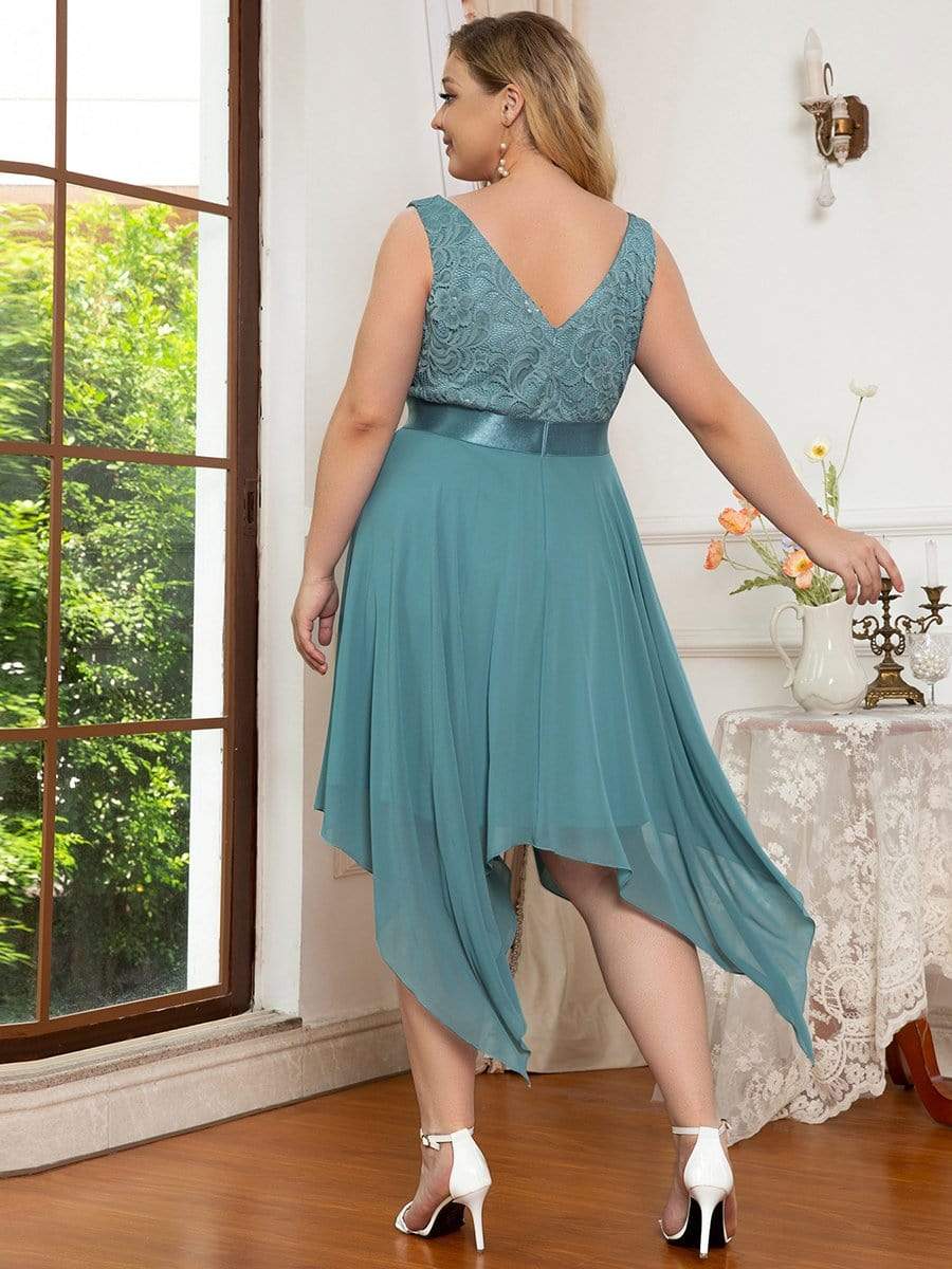 Plus Size Stunning V Neck Lace & Chiffon Prom Dress for Women #color_Dusty Blue