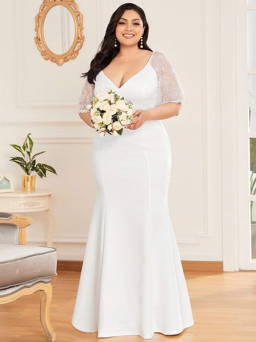 Elegant Plus Size V Neck Fishtail Evening Dress for Women #color_Cream