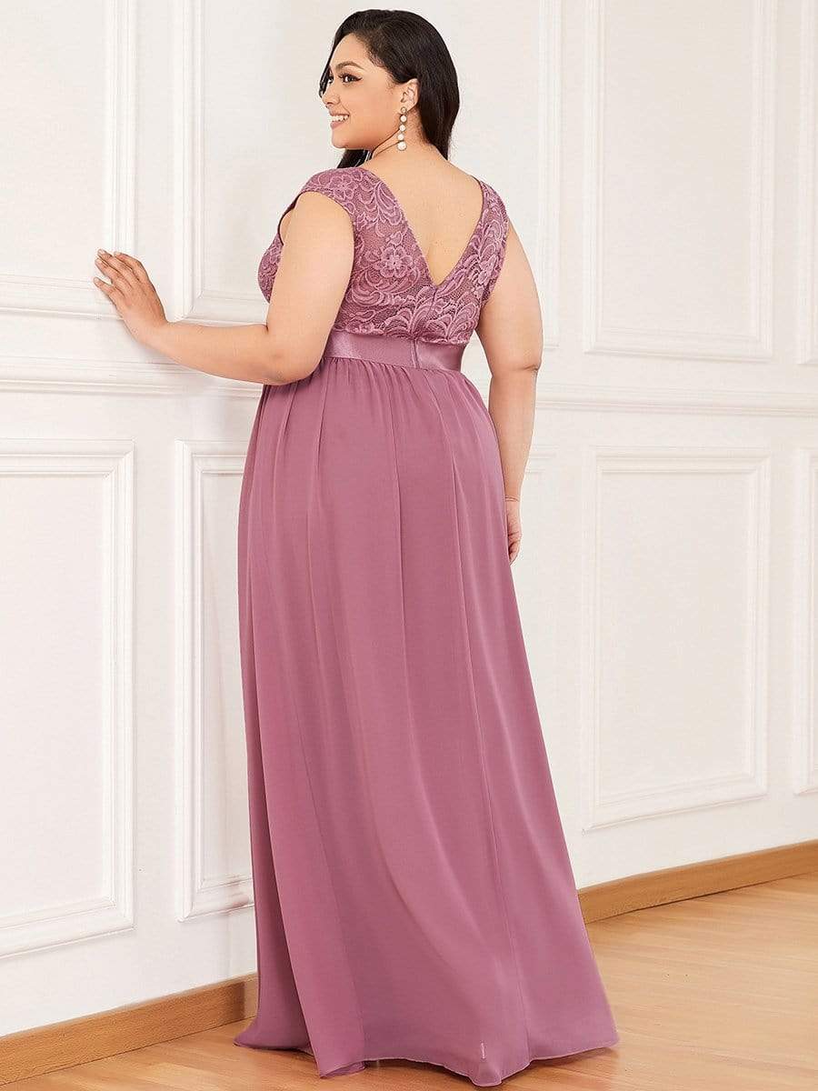 Plus Size Classic Round Neck V Back A-Line Chiffon Bridesmaid Dresses with Lace #color_Purple Orchid
