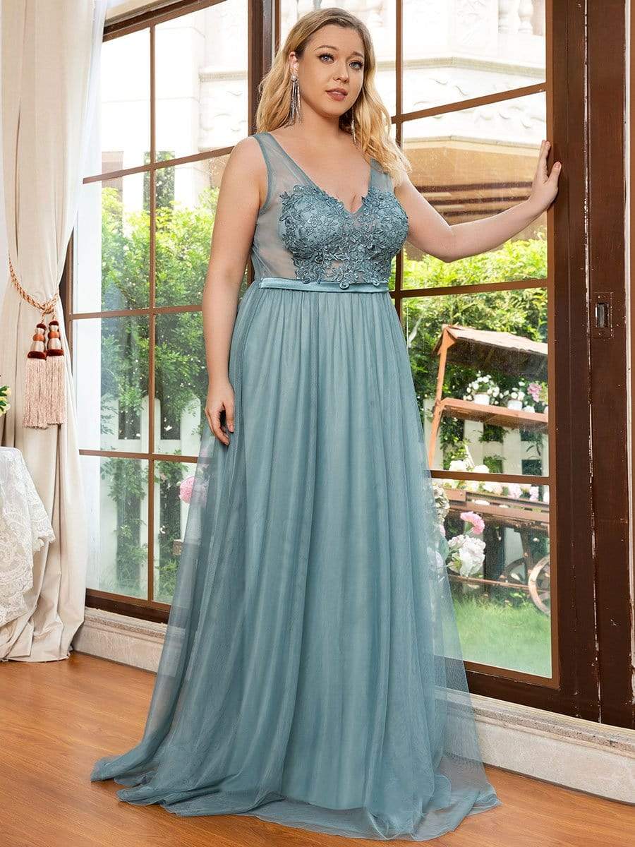 Plus Size Women's A-Line V-Neck Floral Lace Appliques Bridesmaid Dress #color_Light Teal