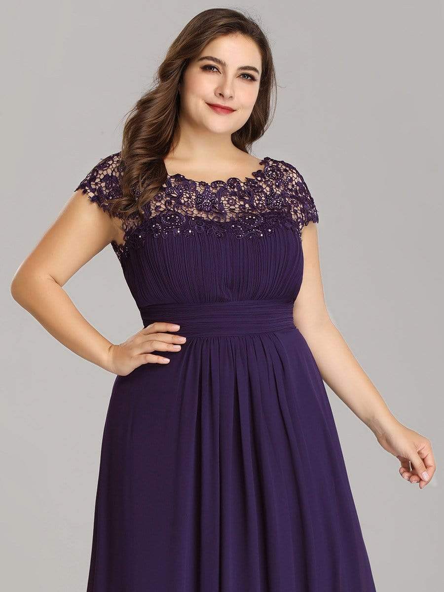 Plus Size Elegant Lace Short Sleeves Long Bridesmaid Dress #color_Dark Purple