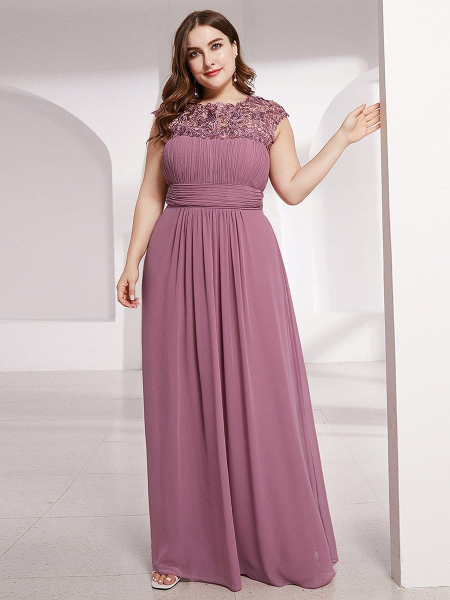 Plus Size Lace Cap Sleeve Elegant Maxi Bridesmaid Dress #color_Purple Orchid