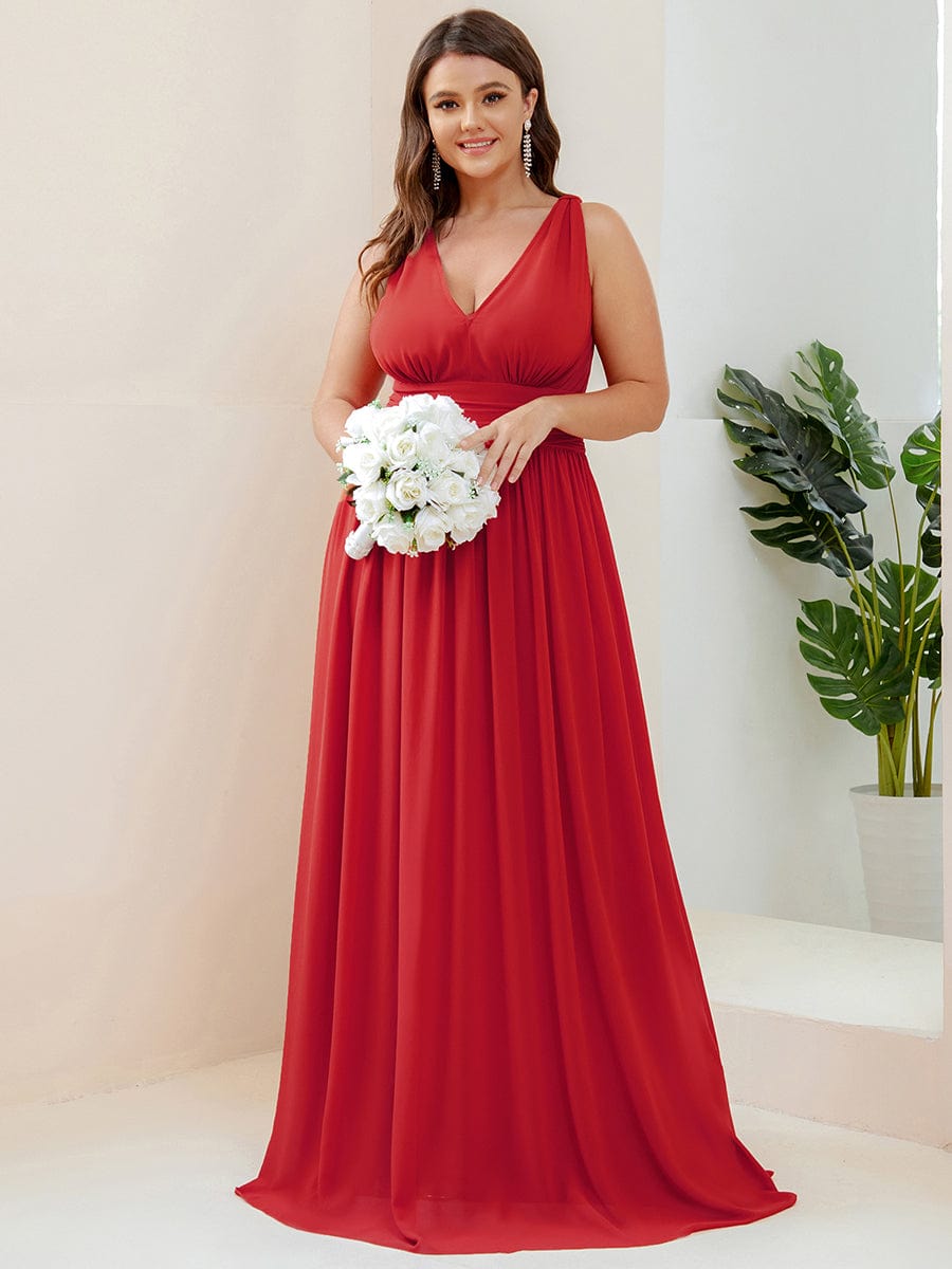 Plus Size Sleeveless V-Neck Chiffon Maxi Bridesmaid Dress #color_Red