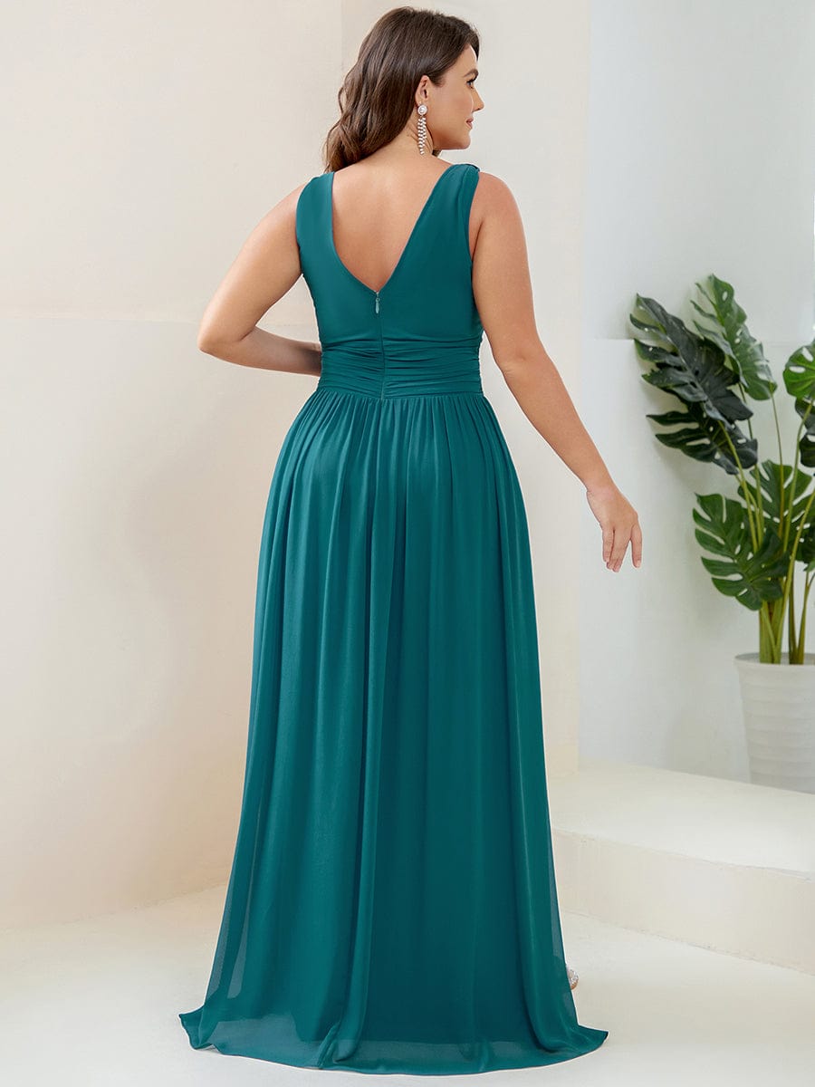 Plus Size Sleeveless V-Neck Chiffon Maxi Bridesmaid Dress #color_Teal