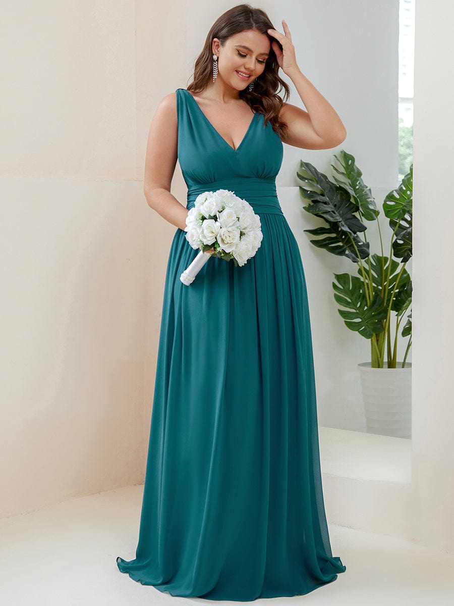 Plus Size Sleeveless V-Neck Chiffon Maxi Bridesmaid Dress #color_Teal